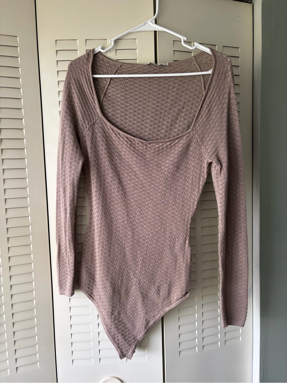 Abercrombie & Fitch Long Sleeve Scoop-Neck Bodysuit - tan